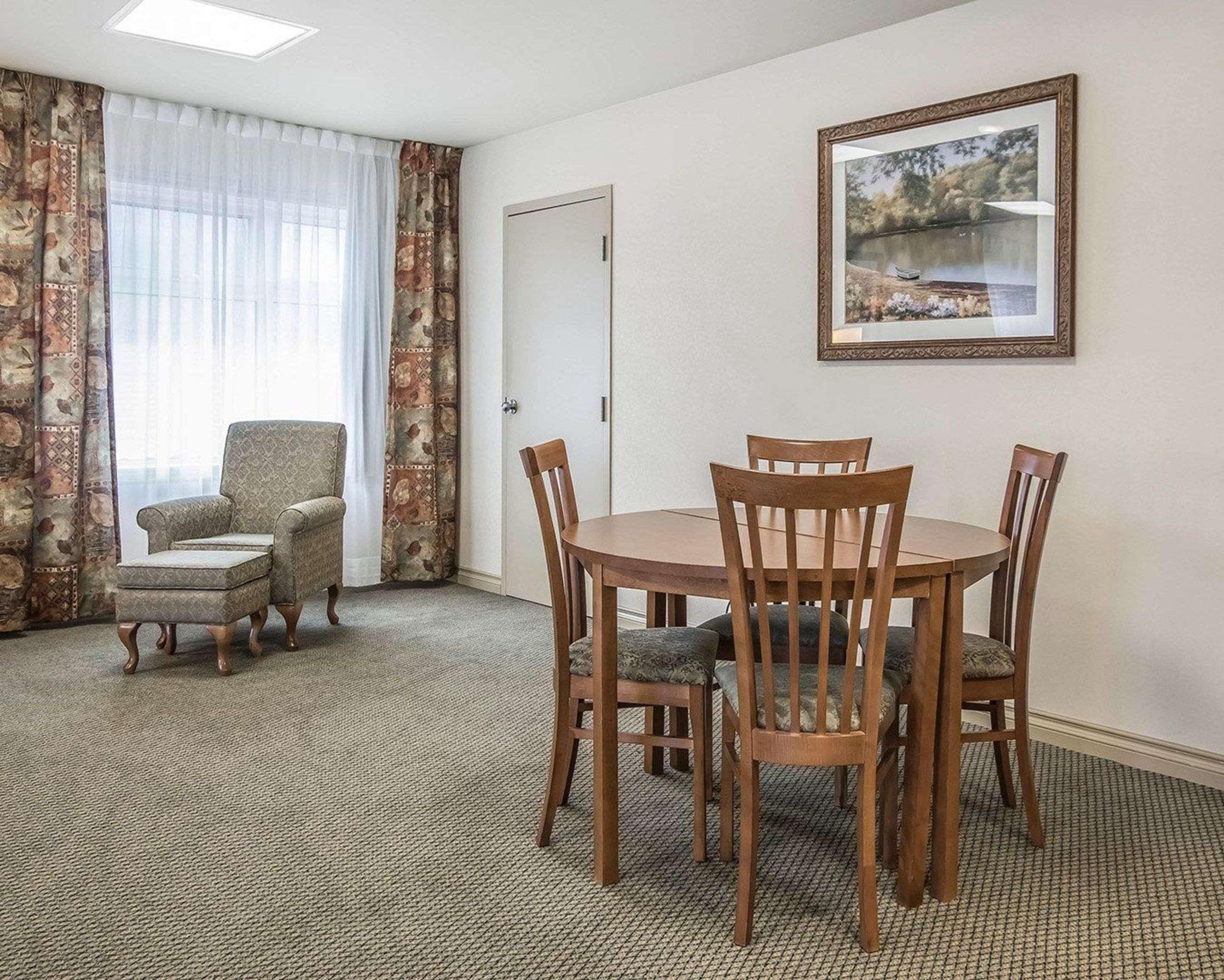 Quality Suites Drummondville Dış mekan fotoğraf