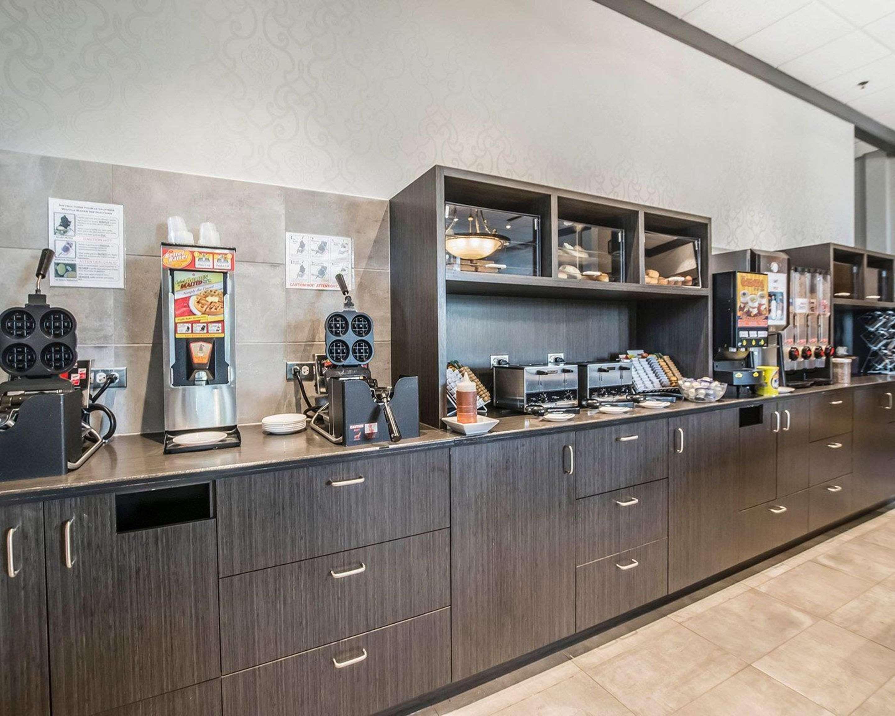 Quality Suites Drummondville Dış mekan fotoğraf