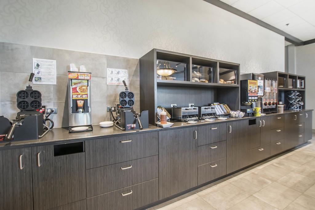 Quality Suites Drummondville Dış mekan fotoğraf